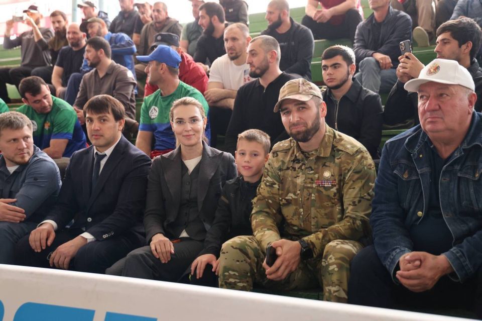  : :          , 1  2025 , , 