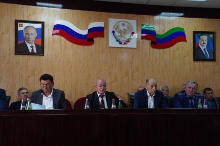 Шахмурат Истанбулов избран главой Бабаюртовского района единогласным решением местных депутатов