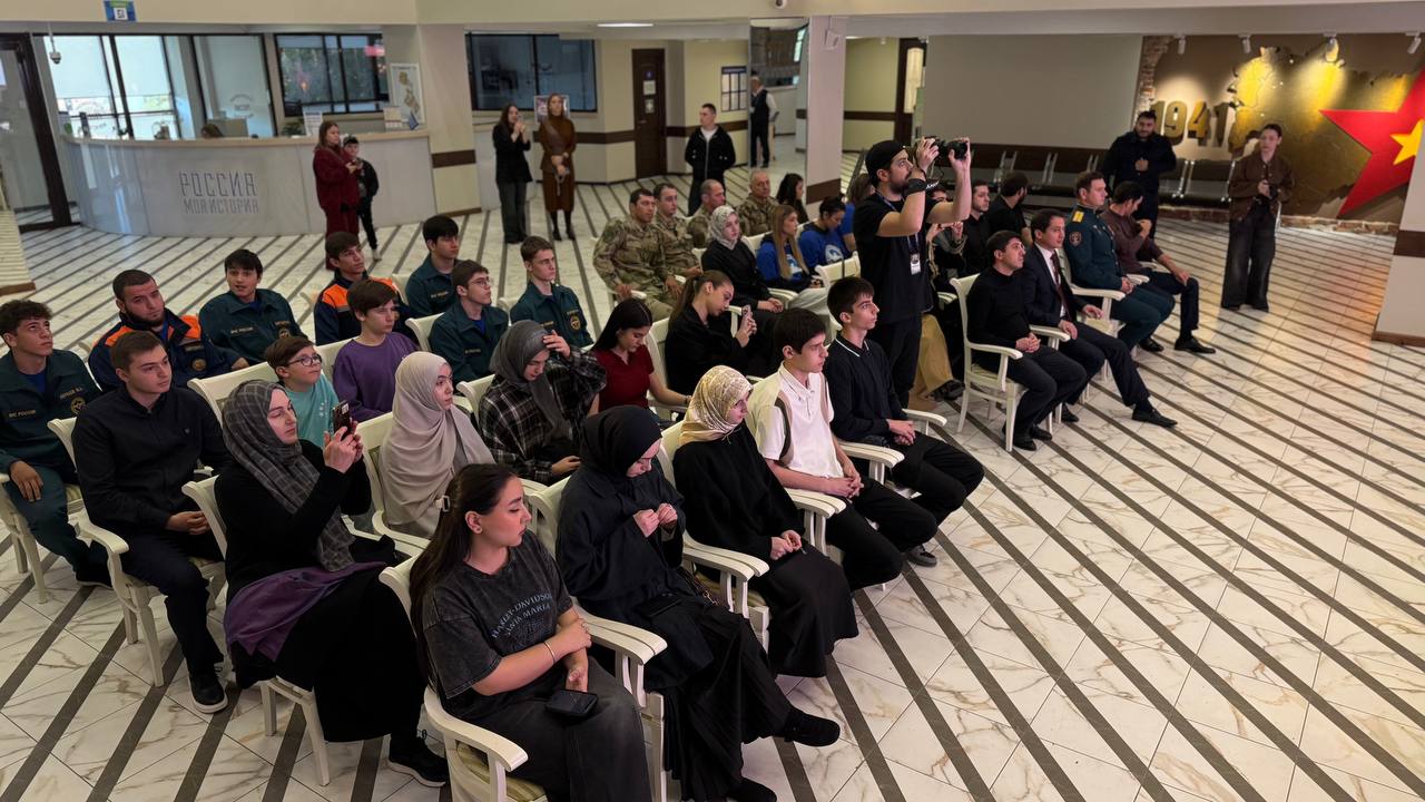 «Диалоги с Героями» проходит в «Россия – моя история» «Диалоги с Героями» проходит в «Россия – моя история»