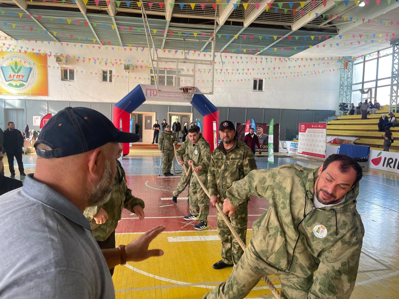 Дербентцы приняли участие в фестивале национальных видов спорта среди участников и ветеранов СВО