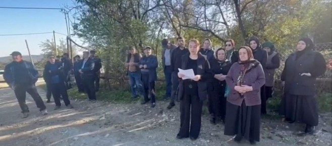 Жители села Чумли Кайтагского района Дагестана записали обращение, выразив недоверие к избранным депутатам и обвинив власти в бездействии