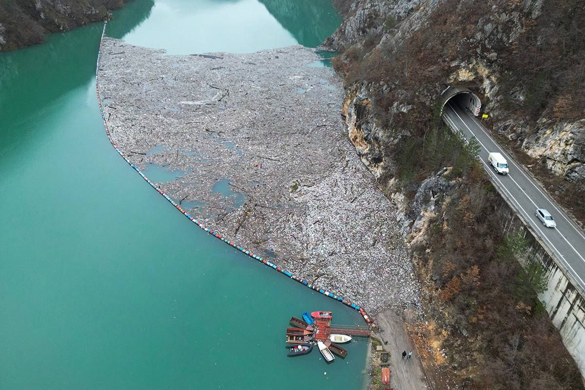 Мусор заполонил реку Андийское койсу в Дагестане Мусор заполонил реку Андийское койсу в Дагестане