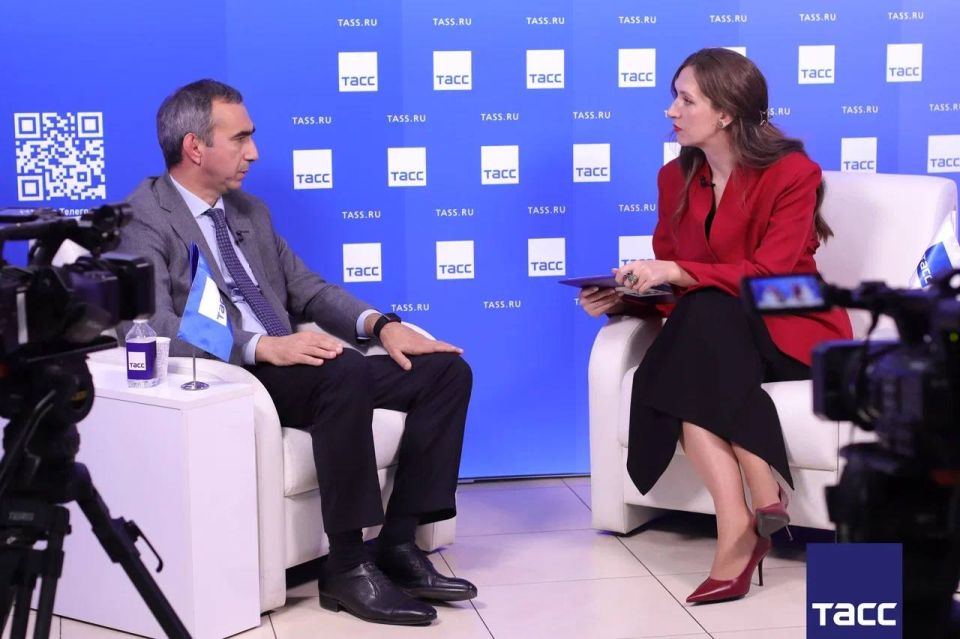   ,            - -         :