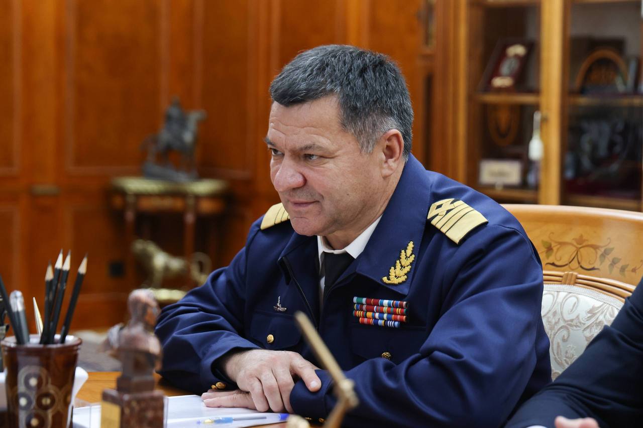 Сергей Меликов обсудил с руководителем Росморречфлота Андреем Тарасенко развитие мореходного училища и махачкалинского порта Сергей Меликов обсудил с руководителем Росморречфлота Андреем Тарасенко развитие мореходного училища и махачкалинского порта