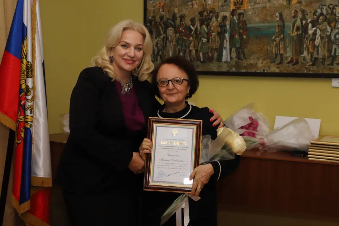 Заур Аскендеров посетил Национальный музей Республики Дагестан имени Алибека Тахо-Годи Заур Аскендеров посетил Национальный музей Республики Дагестан имени Алибека Тахо-Годи