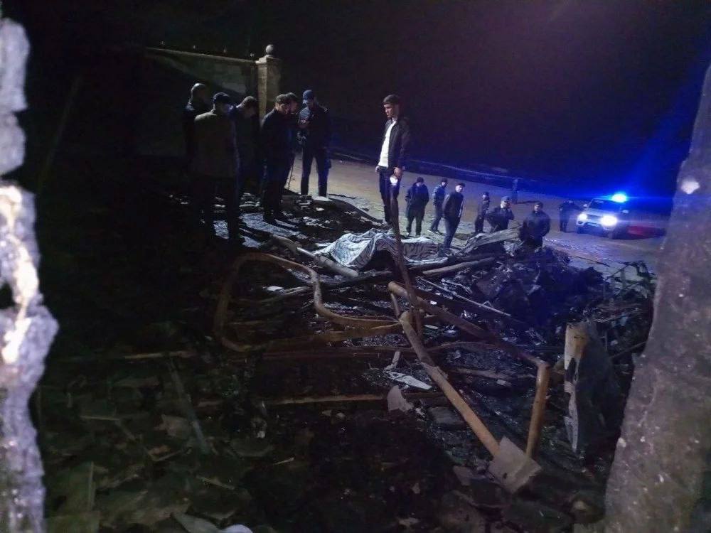 Обстановка на месте крушения вертолета в Дагестане Обстановка на месте крушения вертолета в Дагестане