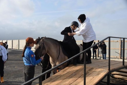 Первый лицензированный конный центр, специализирующийся на иппотерапии, открыт в Дагестане благодаря поддержке Заура Аскендерова