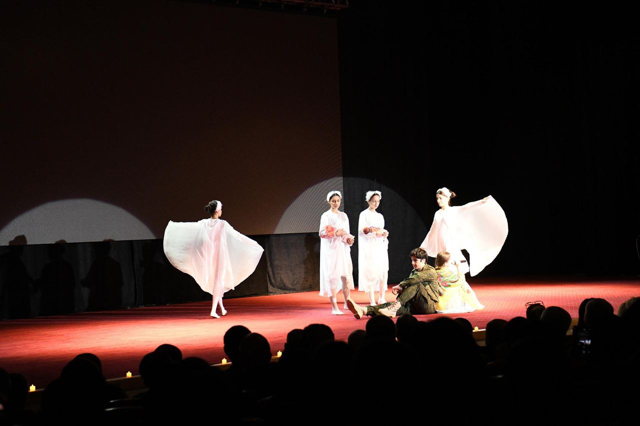 Спикер парламента принял участие в презентации книги об участниках СВО Спикер парламента принял участие в презентации книги об участниках СВО