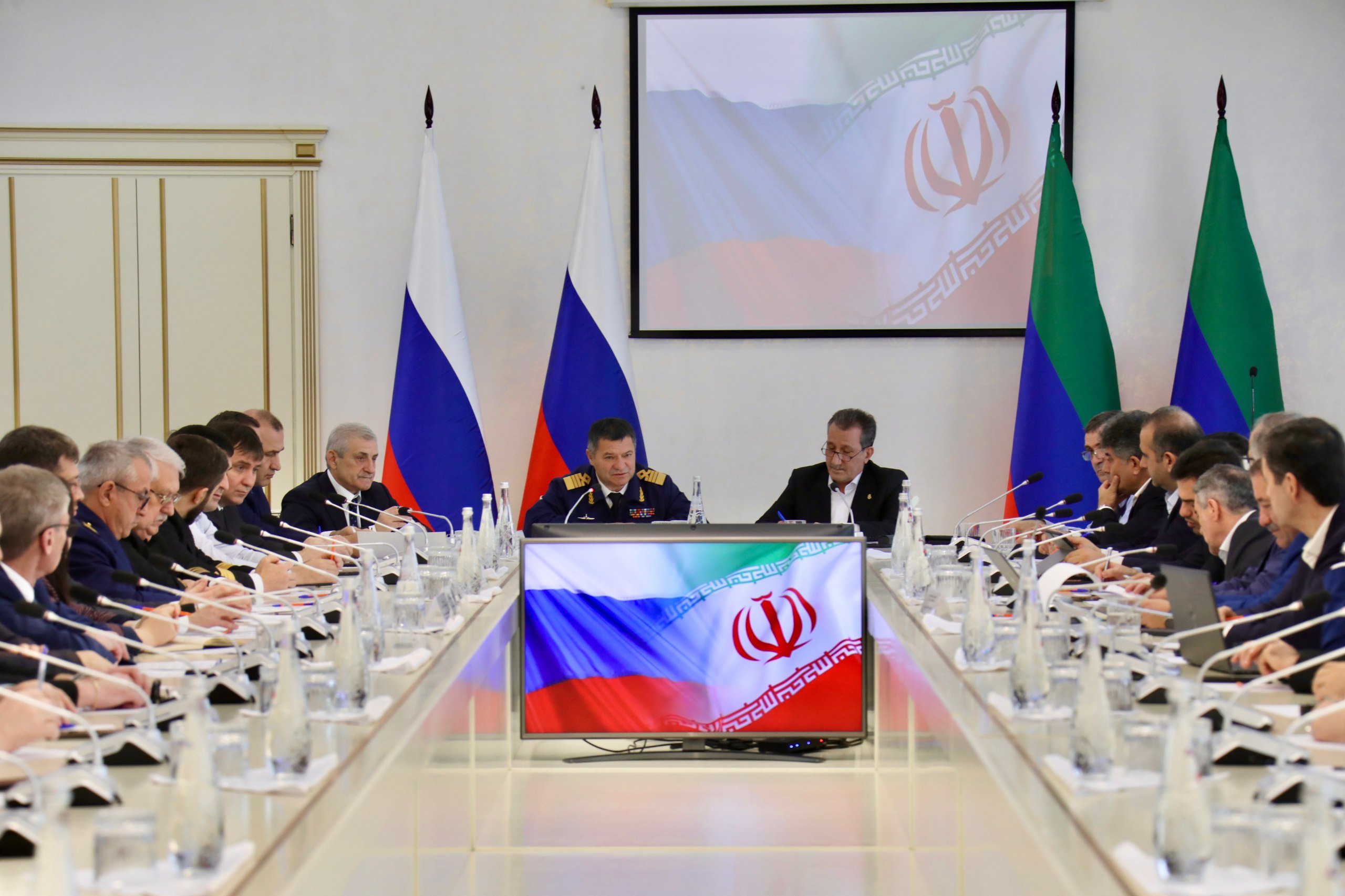 В Дагестане обсудили возможность открытия контейнерной линии между морским портом Махачкала и морскими портами Ирана