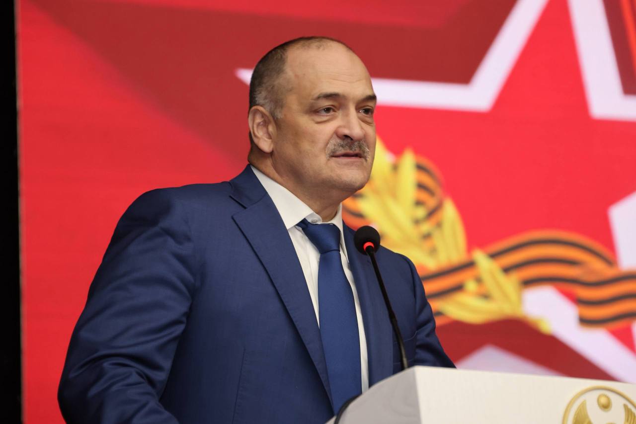 «Помним СВОих»: книгу об участниках спецоперации презентовали сегодня в Дагестане с участием Сергея Меликова