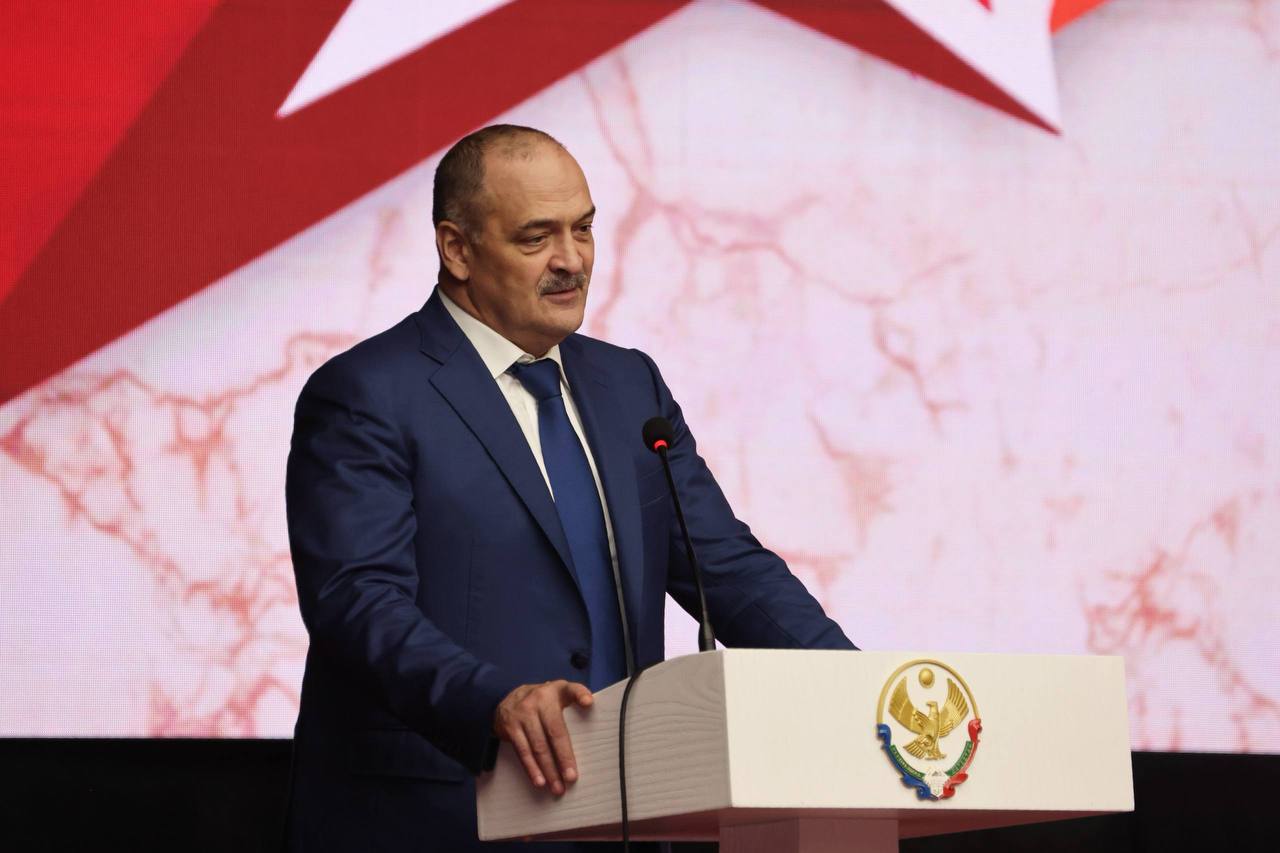 Сергей Меликов поблагодарил родных и близких военнослужащих за активную позицию в сохранении памяти бойцов и патриотическое воспитание молодёжи