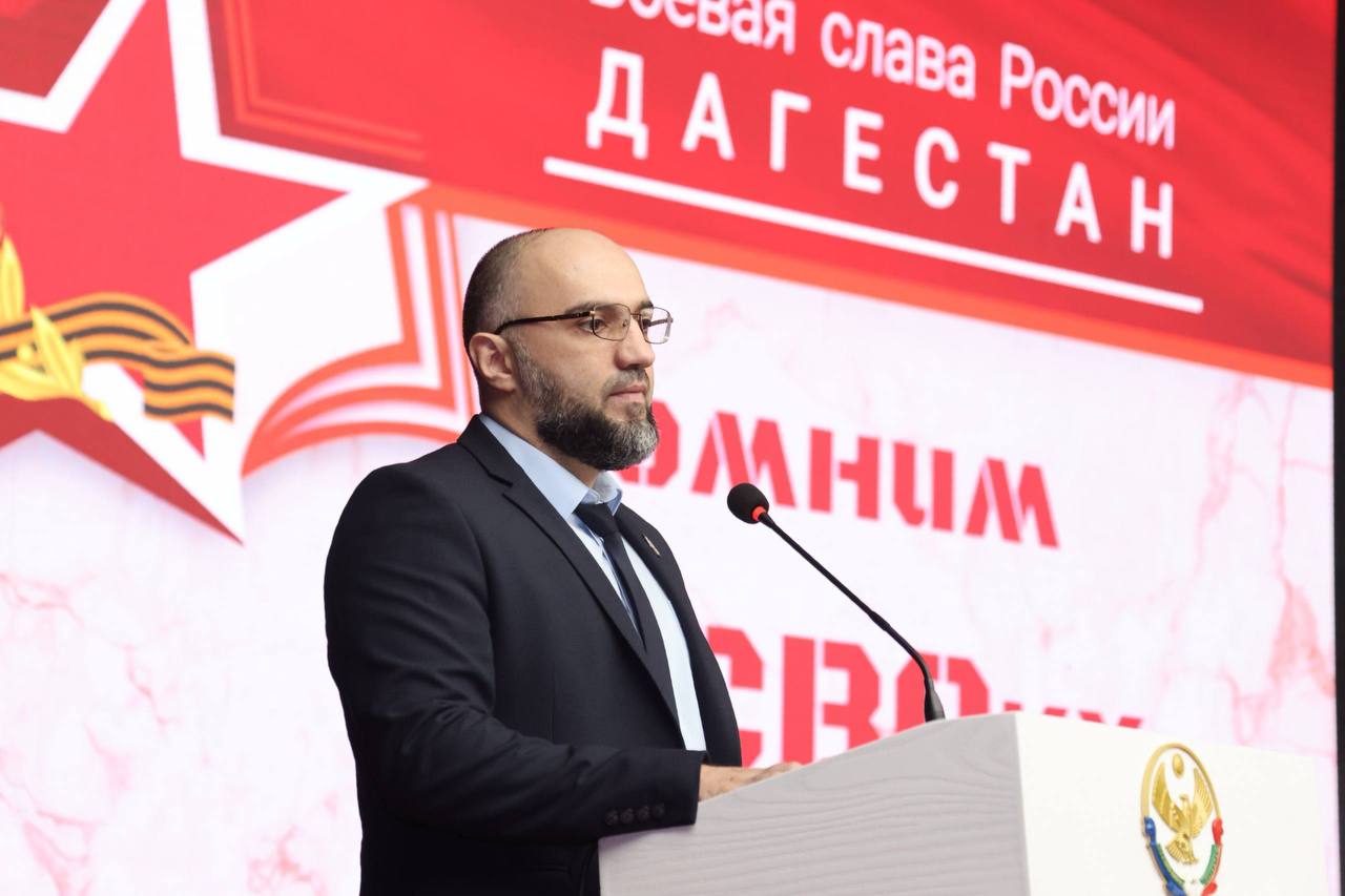 «За каждой строкой стоит живой человек со своим характером, со своей любовью к семье, к Родине»