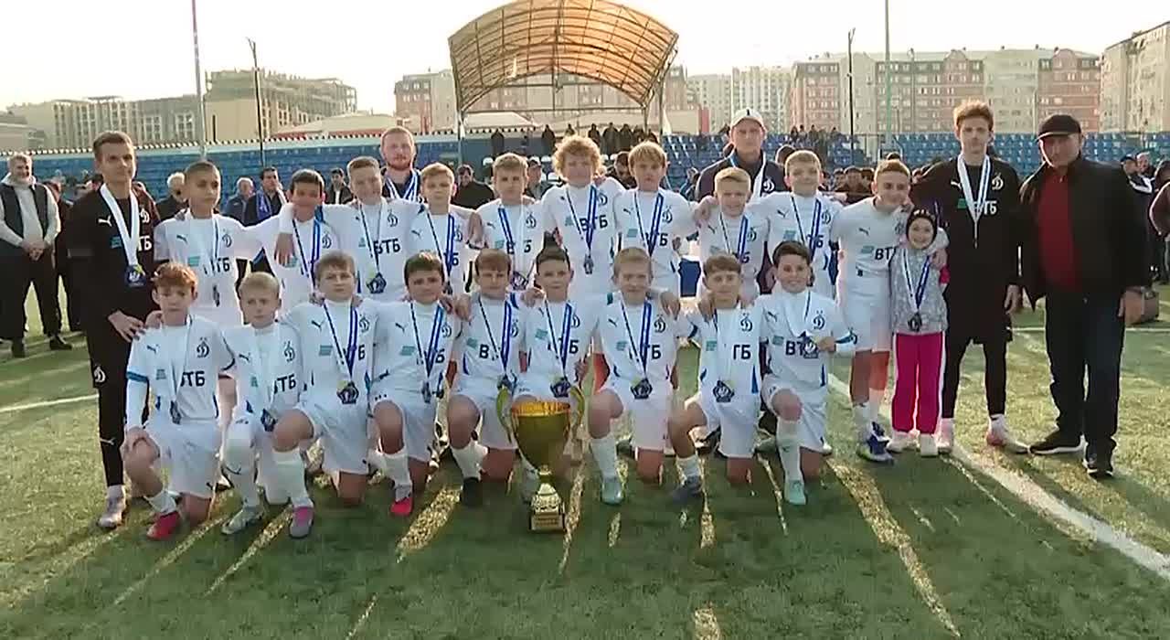 Футболисты Академии «Динамо» Москва - победители 5-го юбилейного турнира по футболу Каспийский Кубок «Динамо», памяти заслуженного тренера России Абдулманапа Нурмагомедова