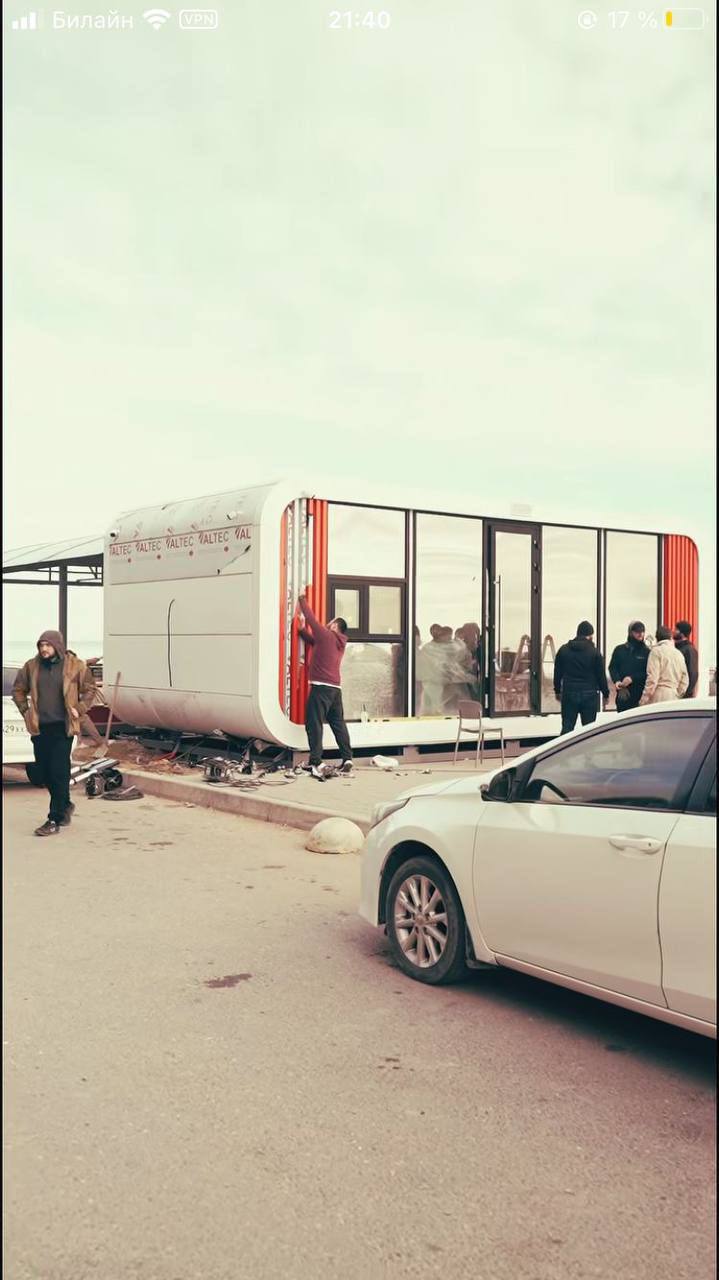 Собственник демонтировал незаконно установленный торговый павильон на ул. Хурукринская, д. 25/7, у Аллеи медиков