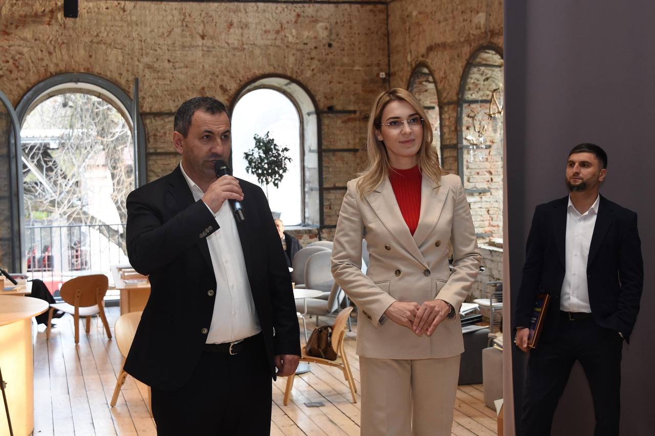 Эмилия Шахабутиновна: ЦУР Дагестана – 5 лет!. Ровно пять лет назад, когда только зашла речь о создании Центра управления регионом, немногие понимали масштаб задач и верили в успех Эмилия Шахабутиновна: ЦУР Дагестана – 5 лет!. Ровно пять лет назад, когда только зашла речь о создании Центра управления регионом, немногие понимали масштаб задач и верили в успех