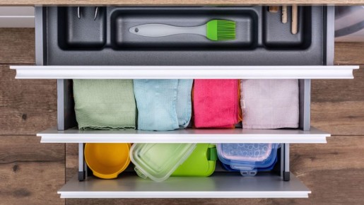 Выкинуть и забыть: вещи, которые выдают в женщине плохую и жадную хозяйку