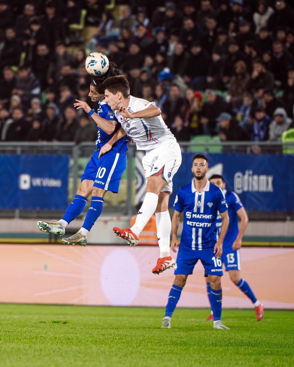 Московский ЦСКА обыграл махачкалинское "Динамо" в матче 15-го тура чемпионата России по футболу Московский ЦСКА обыграл махачкалинское "Динамо" в матче 15-го тура чемпионата России по футболу