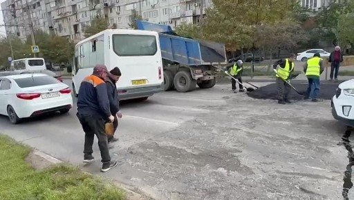 Администрация города проводит плановые работы по приведению улично-дорожной сети в соответствие с действующими нормативами
