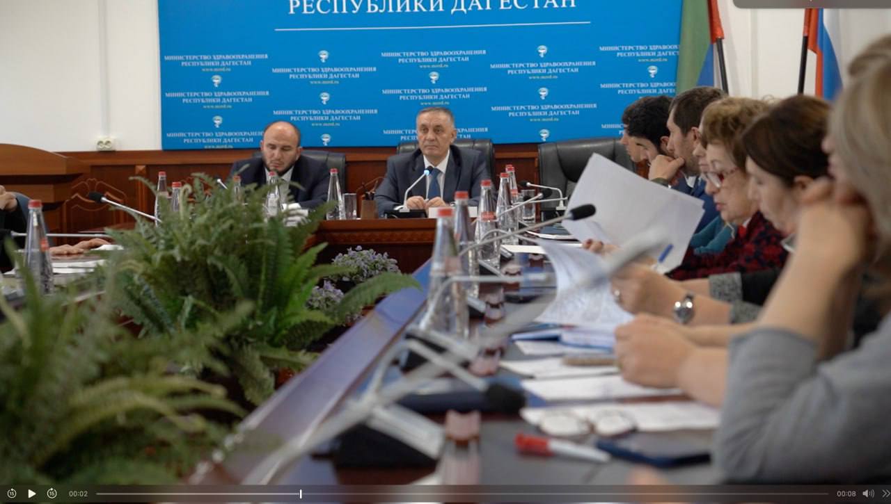 Вице-премьер Абдурахман Махмудов провёл совещание по предстоящей дополнительной иммунизации от полиомиелита Вице-премьер Абдурахман Махмудов провёл совещание по предстоящей дополнительной иммунизации от полиомиелита