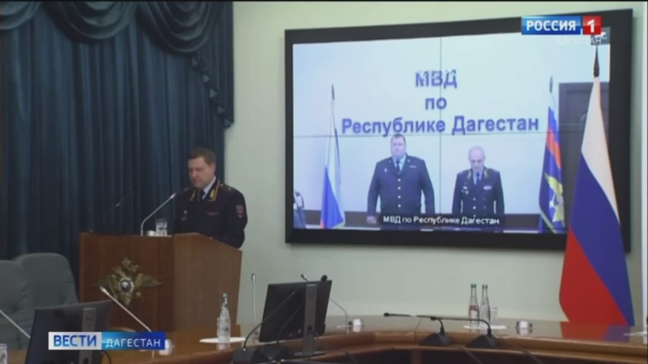 Медаль «За спасение погибавших» получил сегодня участковый полицейский из Бабаюртовского района Шахбан Гасанов