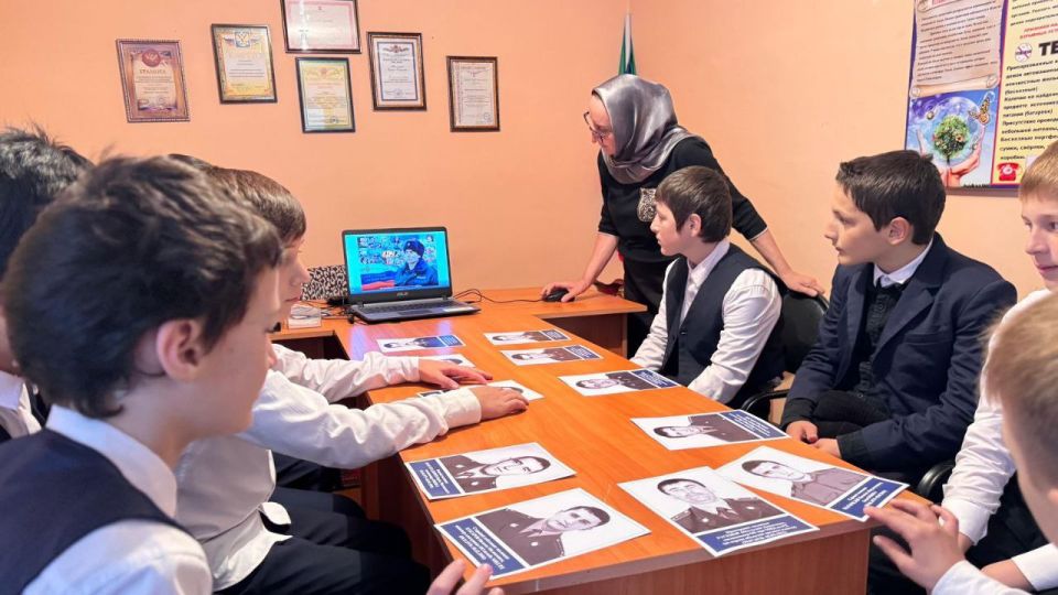 10                 43         