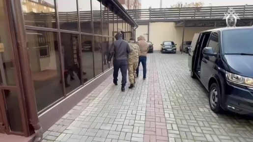 В Дагестане задержан директор учебного заведения, пытавшийся дать взятку в 2 млн рублей сотруднику ФСБ