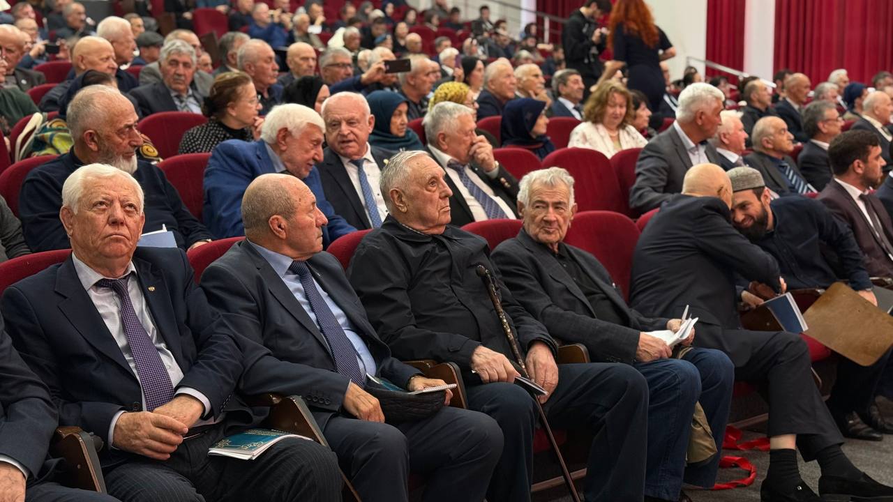 «В единстве поколений залог процветания нашего общества» – Темирлан Абуталимов «В единстве поколений залог процветания нашего общества» – Темирлан Абуталимов