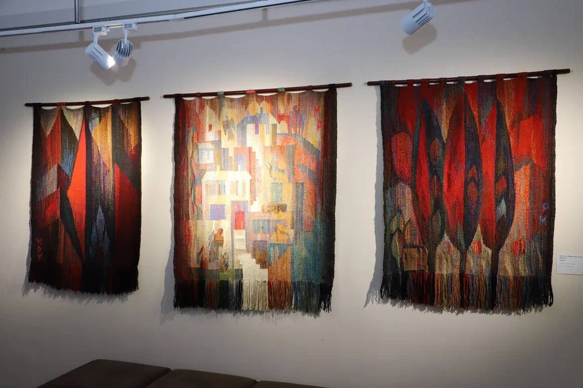 В Дагестанском музее изобразительных искусств им. П.С. Гамзатовой открылась выставка заслуженного художника Дагестана Рассо Магометова В Дагестанском музее изобразительных искусств им. П.С. Гамзатовой открылась выставка заслуженного художника Дагестана Рассо Магометова