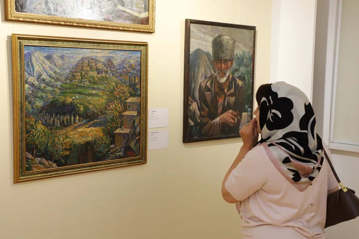 В Дагестанском музее изобразительных искусств им. П.С. Гамзатовой открылась выставка заслуженного художника Дагестана Рассо Магометова В Дагестанском музее изобразительных искусств им. П.С. Гамзатовой открылась выставка заслуженного художника Дагестана Рассо Магометова