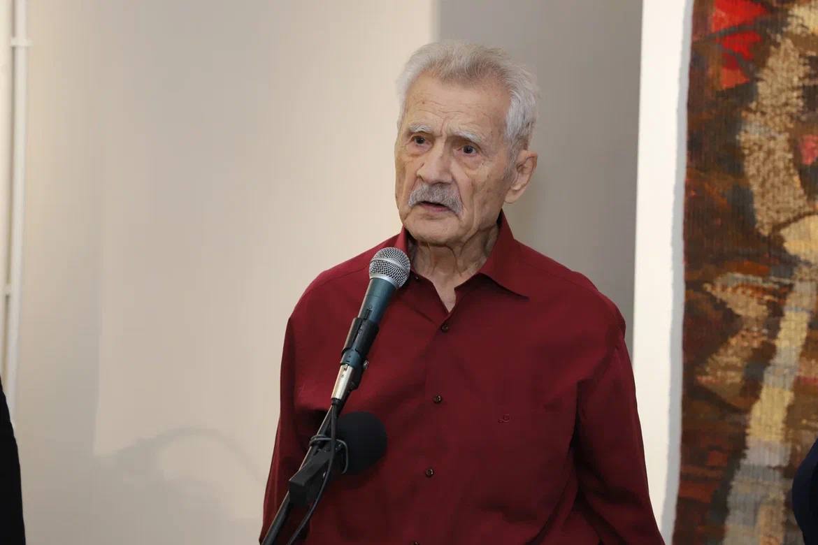 В Дагестанском музее изобразительных искусств им. П.С. Гамзатовой открылась выставка заслуженного художника Дагестана Рассо Магометова В Дагестанском музее изобразительных искусств им. П.С. Гамзатовой открылась выставка заслуженного художника Дагестана Рассо Магометова