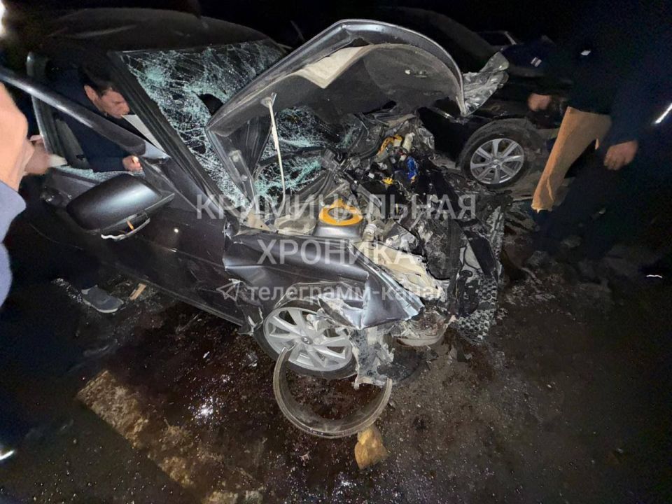 , 13  2025 ,   19:00,  15   ---.,   ,   Lexus, ˻, LADA Priora  LADA Vesta