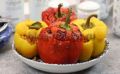 Вдохновляющее блюдо: фаршированный перец с рисом, сыром и оливками