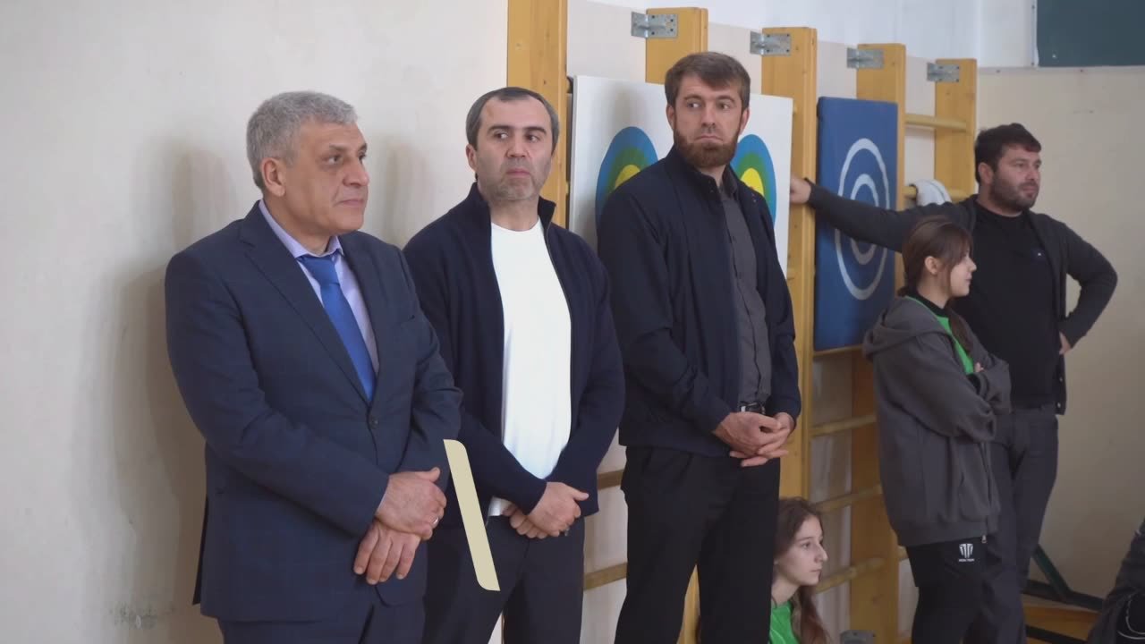 Муниципальный этап Всероссийской школьной баскетбольной лиги «КЭС-БАСКЕТ» стартовал сегодня в спортивном зале Дербентского кадетского корпуса