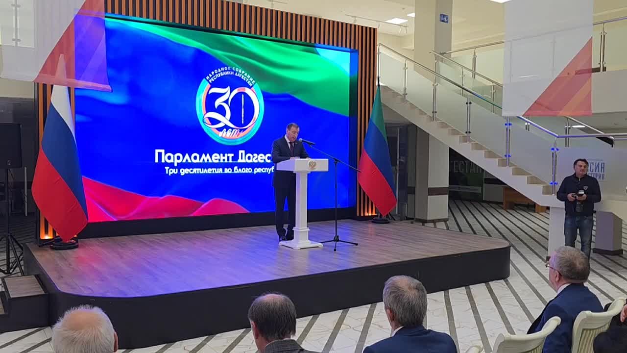 Заур Аскендеров сообщил, что первое заседание Совета пройдет 3 декабря и будет приурочено к Международному дню инвалидов