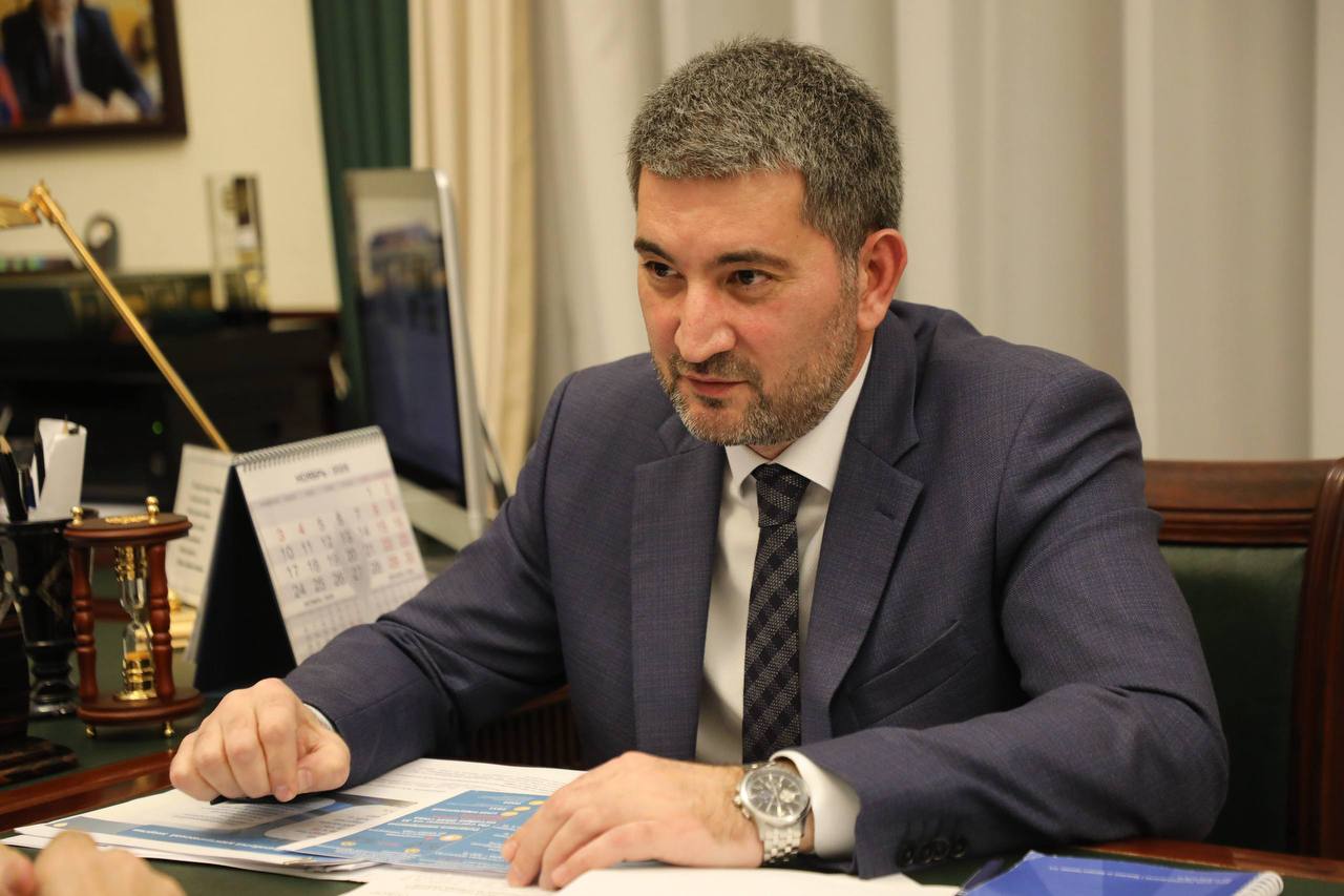 Строительство ВИЭ в Дагестане позволит нарастить мощности энергосистемы более чем на 480 МВт Строительство ВИЭ в Дагестане позволит нарастить мощности энергосистемы более чем на 480 МВт