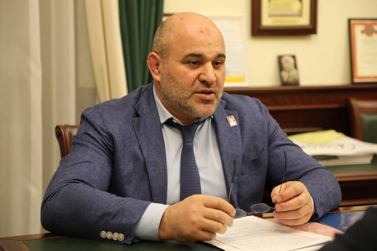 Более 35 млн рублей выделено на ремонт двух крупных спортшкол Махачкалы Более 35 млн рублей выделено на ремонт двух крупных спортшкол Махачкалы