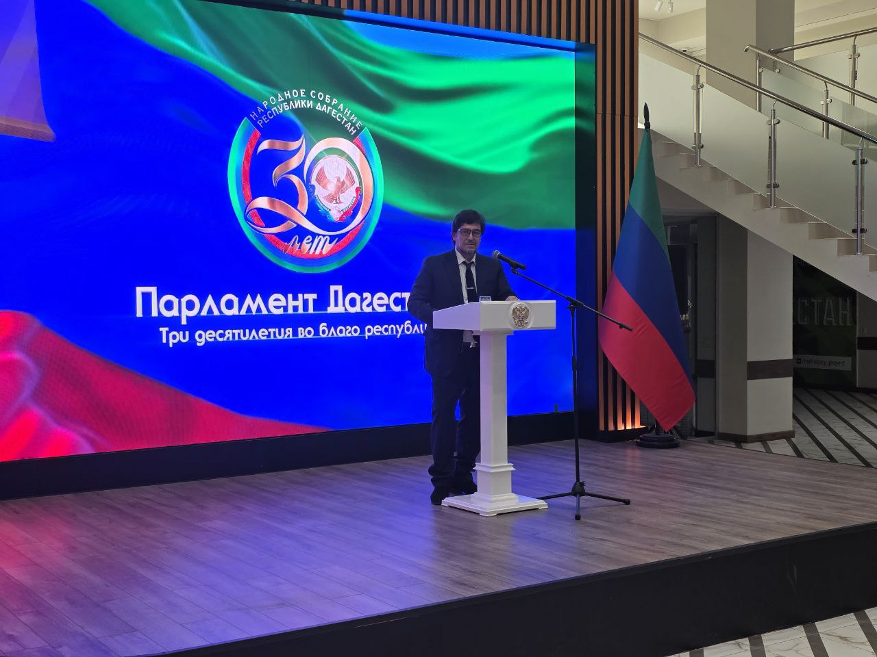 Первый заместитель Председателя Правительства РД Руслан Алиев проинформировал о планах Правительства РД по оказанию помощи социально-незащищенным жителям республики, в первую очередь больным детям Первый заместитель Председателя Правительства РД Руслан Алиев проинформировал о планах Правительства РД по оказанию помощи социально-незащищенным жителям республики, в первую очередь больным детям