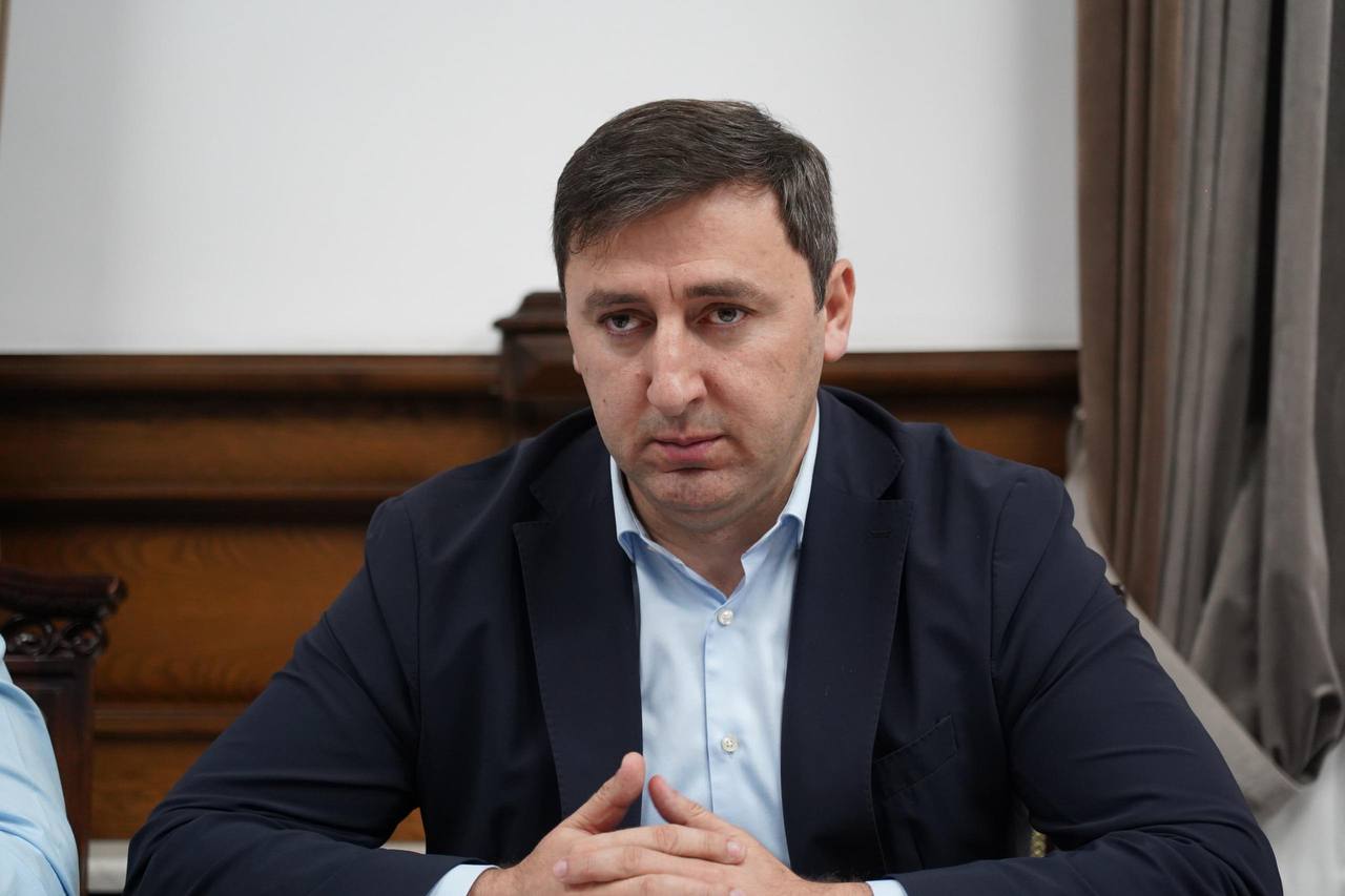 В Дербенте обсудили проблемы аварийного жилья В Дербенте обсудили проблемы аварийного жилья