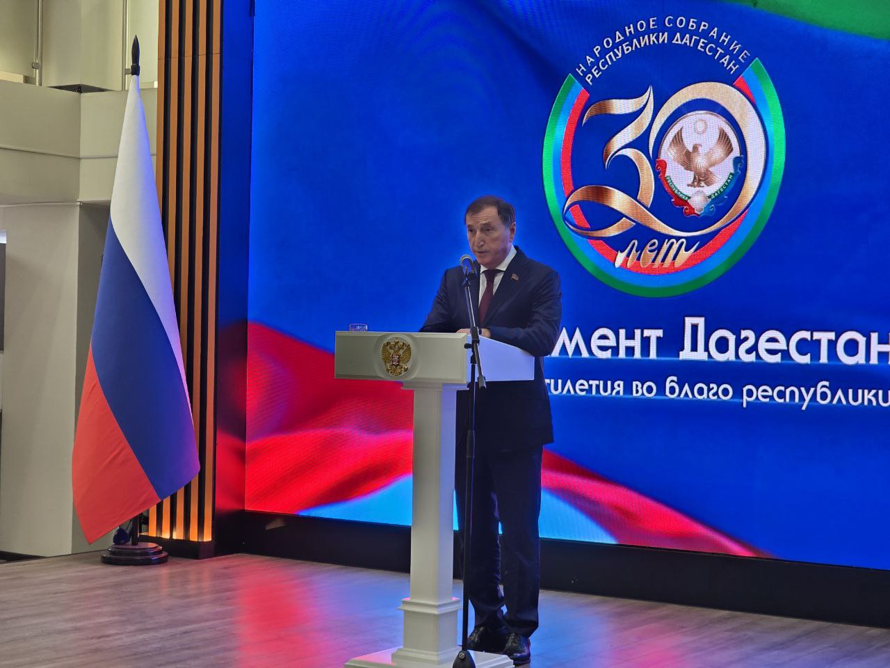 Заур Аскендеров поблагодарил собравшихся за неравнодушие