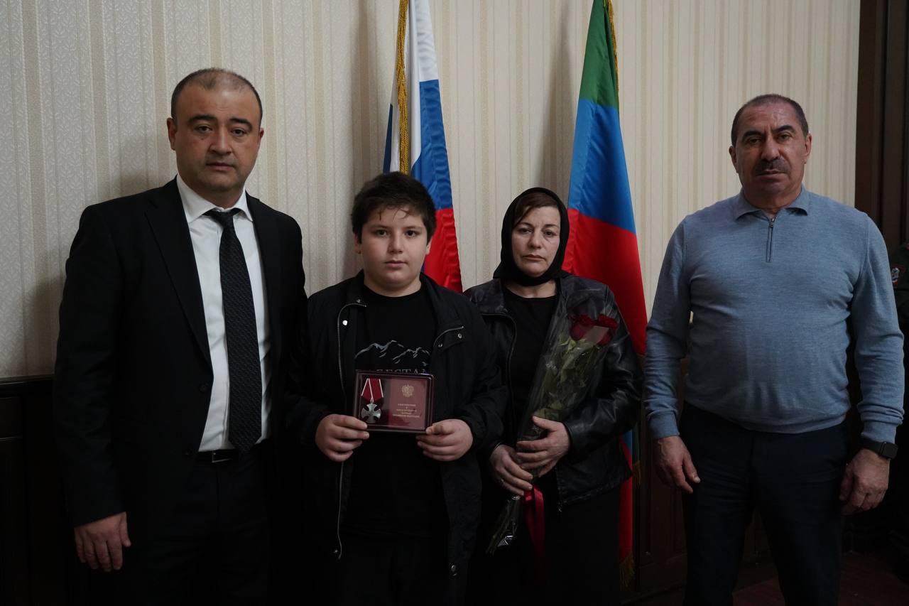 Церемония вручения орденов Мужества семьям военнослужащих, погибших в ходе специальной военной операции, состоялась сегодня в администрации города Церемония вручения орденов Мужества семьям военнослужащих, погибших в ходе специальной военной операции, состоялась сегодня в администрации города