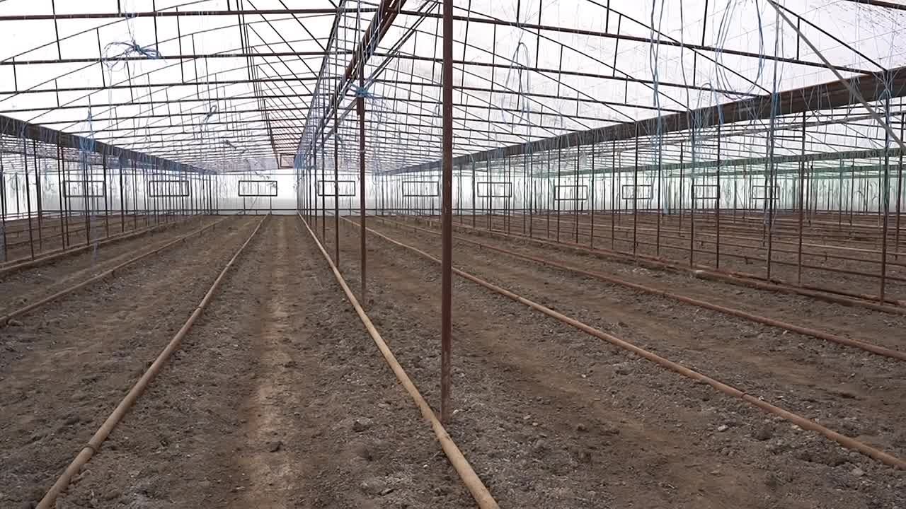 Минимущество продолжает работу по предоставлению земель участникам СВО