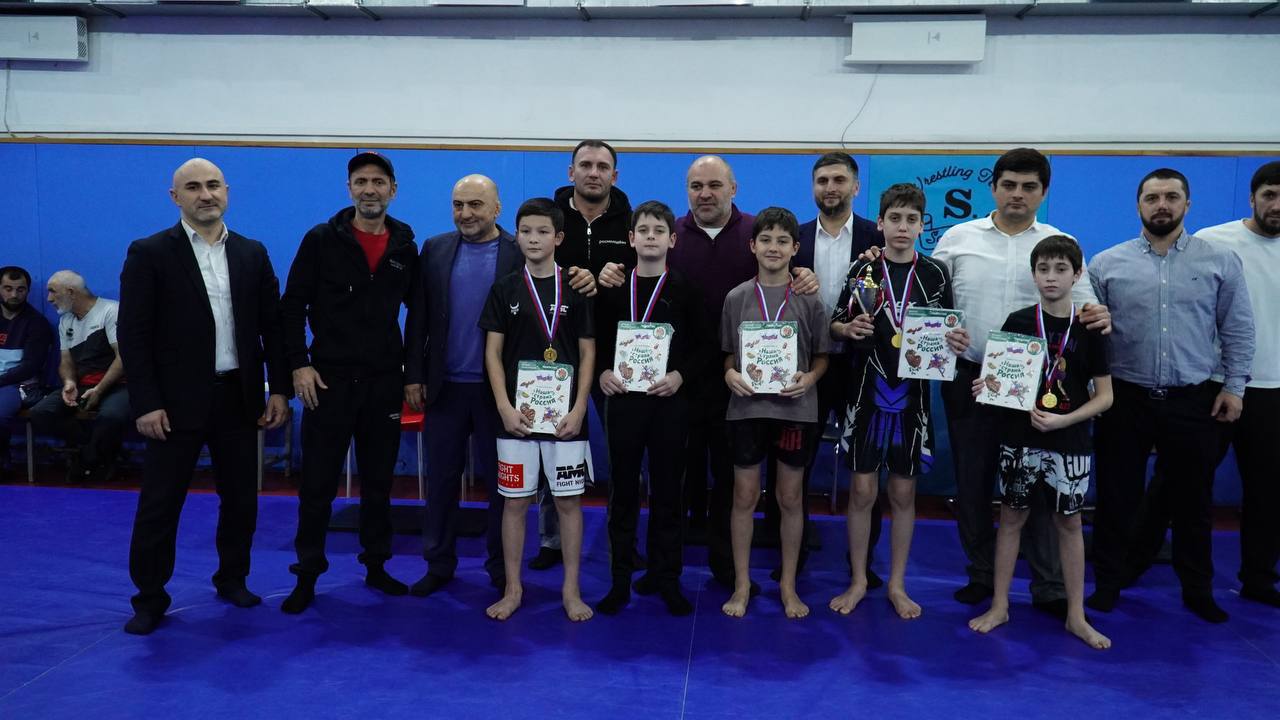 В спортивной школе имени Абдулрашида Садулаева прошла интеллектуальная викторина для юных спортсменов В спортивной школе имени Абдулрашида Садулаева прошла интеллектуальная викторина для юных спортсменов