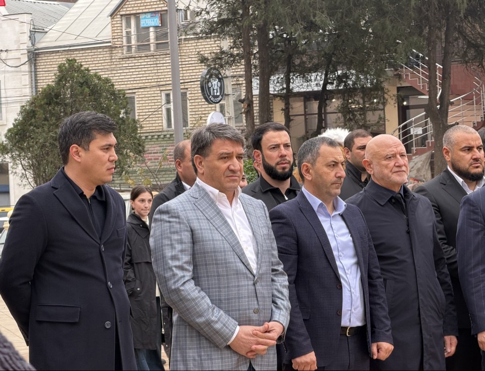 В Махачкале сданы несколько благоустроенных городских пространств В Махачкале сданы несколько благоустроенных городских пространств