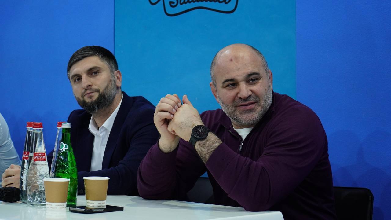 В спортивной школе имени Абдулрашида Садулаева прошла интеллектуальная викторина для юных спортсменов В спортивной школе имени Абдулрашида Садулаева прошла интеллектуальная викторина для юных спортсменов