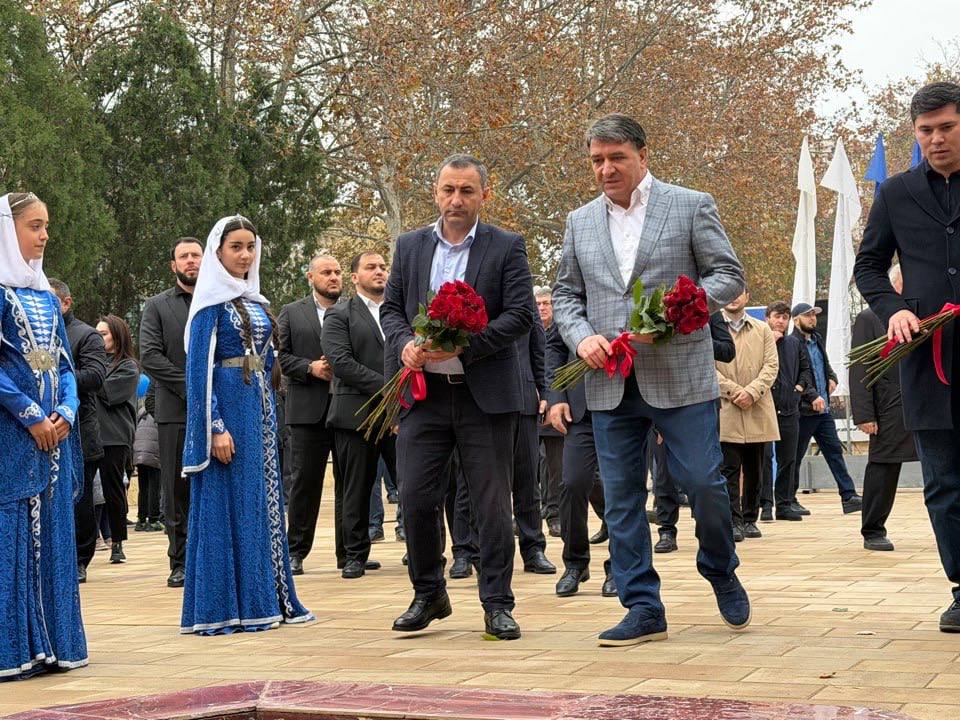 В Махачкале сданы несколько благоустроенных городских пространств В Махачкале сданы несколько благоустроенных городских пространств