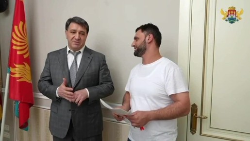 «Какие-то в моей жизни пытки закончились, спасибо, что вы помогаете сиротам»