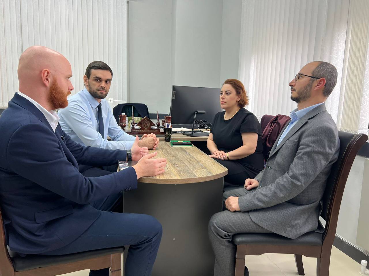 В Минцифры Дагестана прошла встреча с участником программы для ветеранов и участников СВО «Доблесть гор» Михаилом Генером В Минцифры Дагестана прошла встреча с участником программы для ветеранов и участников СВО «Доблесть гор» Михаилом Генером