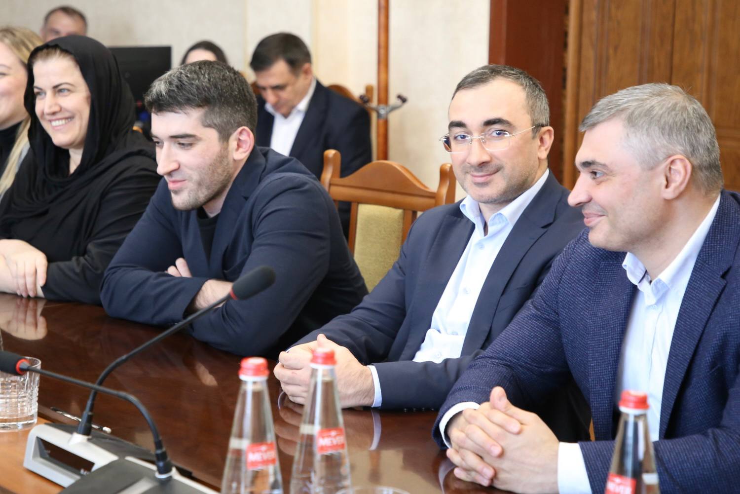 Сотрудник Минэкономразвития Дагестана вернулся к работе после службы на СВО Сотрудник Минэкономразвития Дагестана вернулся к работе после службы на СВО