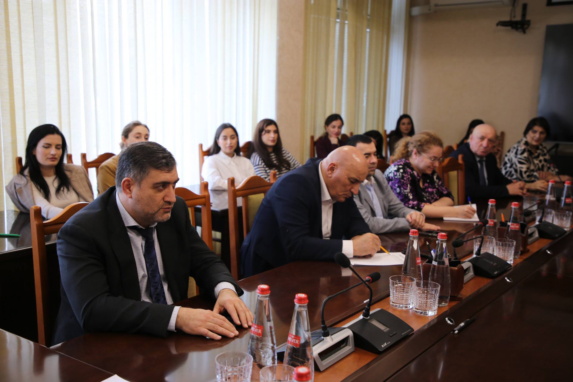 Сотрудник Минэкономразвития Дагестана вернулся к работе после службы на СВО Сотрудник Минэкономразвития Дагестана вернулся к работе после службы на СВО