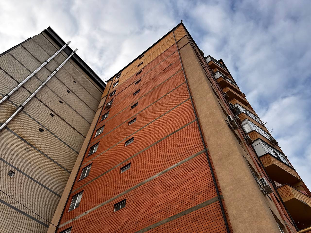 Управление имущественных и земельных отношений администрации Махачкалы провело совместный рейд по незаконно занятым муниципальным домам